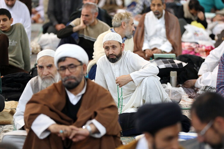 تصاویر/ آیین معنوی اعتکاف در مسجد امام حسن عسکری(ع) قم