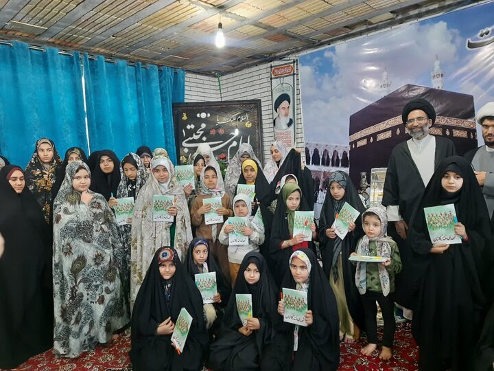 تصاویر/حضور نماینده ولی فقیه درمنطقه کاشان درجمع معتکفین کاشانی