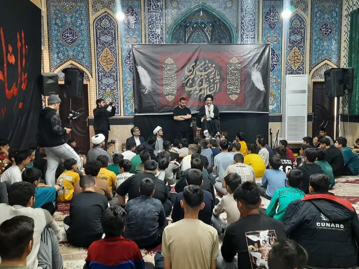 تصاویر/حضور نماینده ولی فقیه درمنطقه کاشان درجمع معتکفین کاشانی