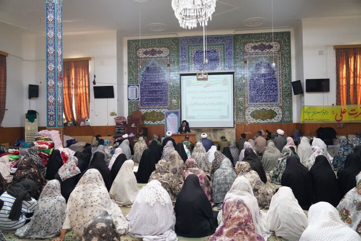 تصاویر/حضور نماینده ولی فقیه در لرستان در جمع معتکفان لشکر ۸۴ پیاده استان