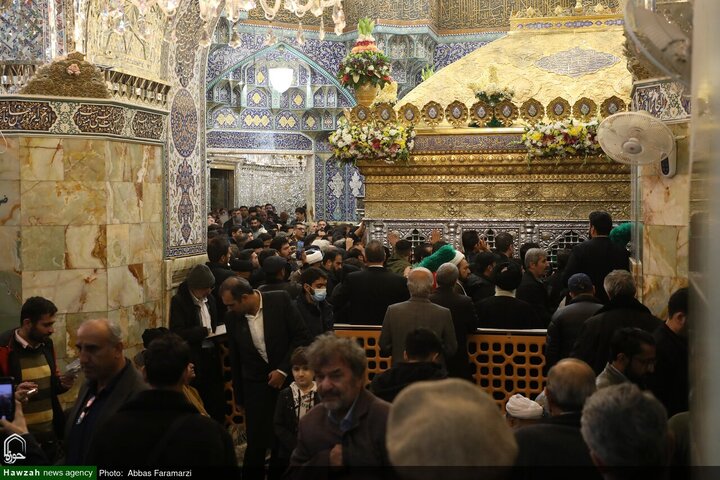 Photos/ La nuit de naissance de l’Imam Ali (AS) au cœur du sanctuaire de Fatima Ma’soumeh (SA)