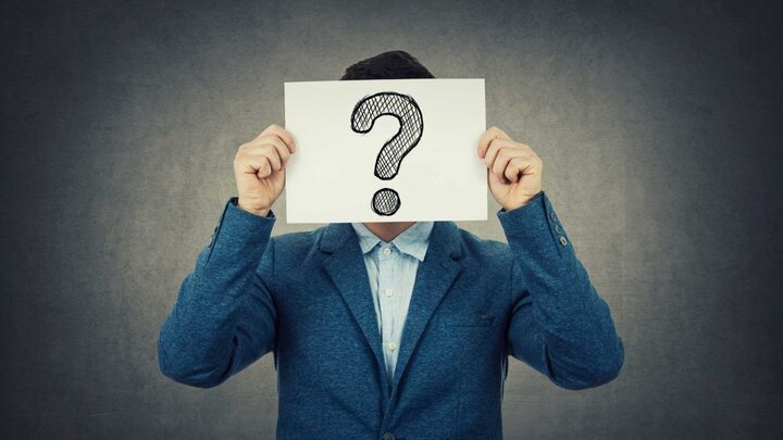 خاندان نوجوانوں میں شناختی بحران کی روک تھام کیسے کر سکتے ہیں؟