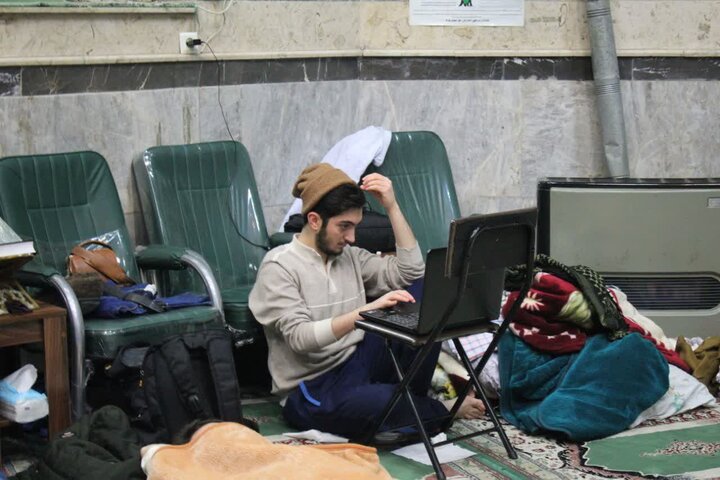 تصاویر/ مراسم اعتکاف در مسجد حضرت ولیعصر(عج)