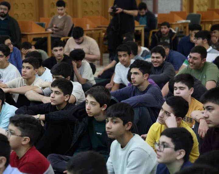 تصاویر/ اعتکاف در مسجد جامع‌ شهرک‌غرب