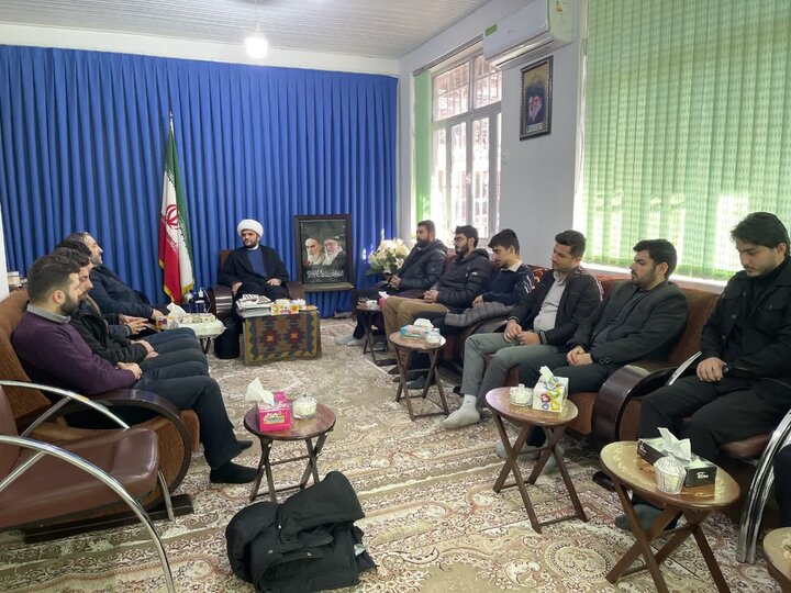 قرارگاه جهادی شهید روستا با امام جمعه تالش دیدار کرد