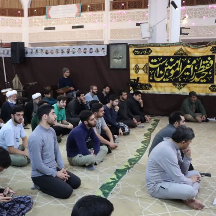 تصاویر/ مراسم اعتکاف دانشجویی مسجد دانشگاه آزاد اسلامی واحد تهران مرکزی