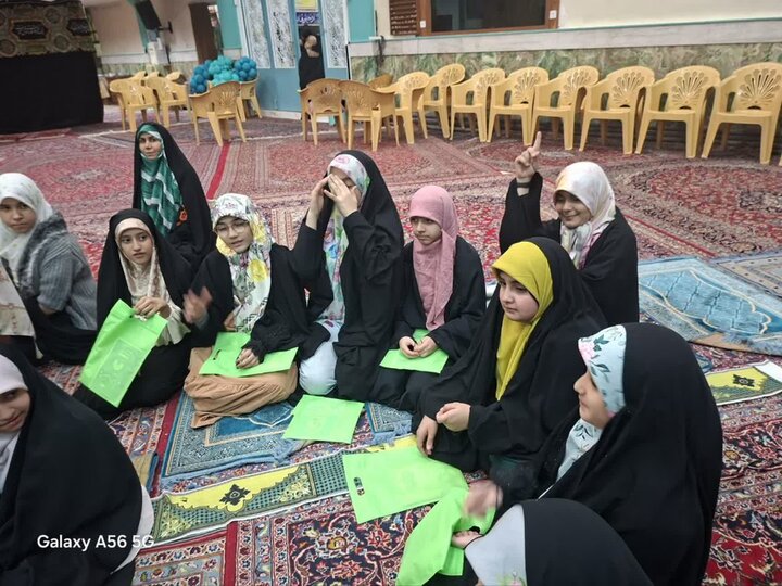 تصاویر/  اعتکاف مدارس الگوی صالح شهر تهران