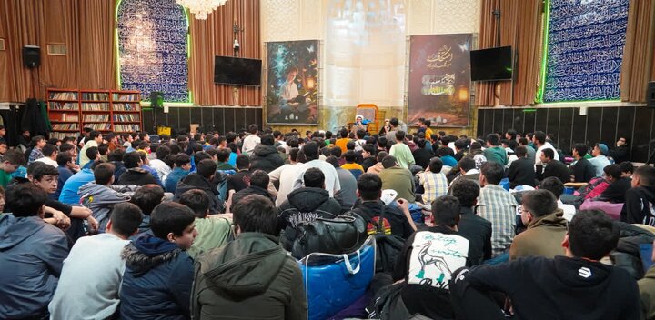 تصاویر/ مراسم معنوی اعتکاف در  مسجد علی ابن ابیطالب(ع)