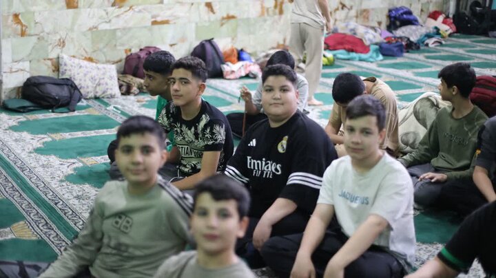 تصاویر/ حضور امام جمعه باقرشهر و کهریزک در جمع معتکفین