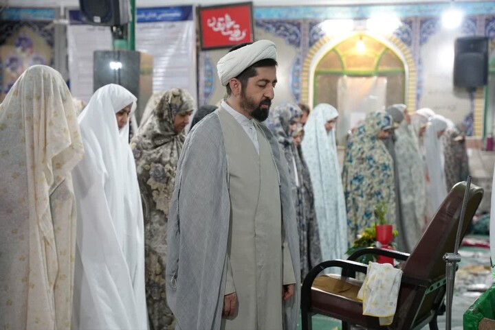 برگزاری اعتکاف بانوان درمسجد صدیقه الزهرا (س)  شهرستان فردیس