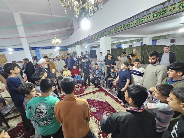 تصاویر/جهاد تبیین؛ محور برنامه‌های فرهنگی اعتکاف در مسجد امام حسن (ع)  کامیاران