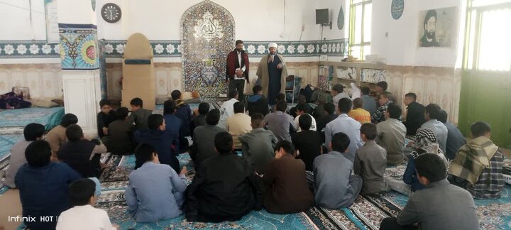 تصاویری برگزاری مراسم اعتکاف در شهر عباس‌آباد سردار
