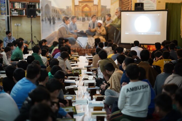 مراسم اعتکاف دانش آموزی پسرانه در مرند