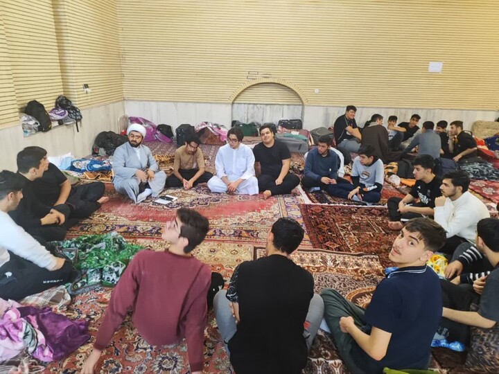 مراسم اعتکاف دانش آموزی پسرانه در مرند