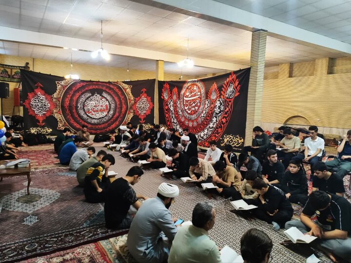 مراسم اعتکاف دانش آموزی پسرانه در مرند