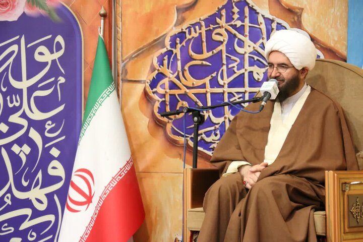 تصاویر/ حضور رییس شورای سیاستگذاری ائمه جمعه کشور در جمع معتکفین در مسجد روحانی