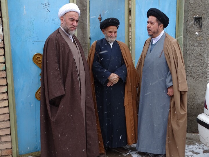 تصاویر / تکریم و دیدار مدیرکل خدمات حوزه های علمیه استان آذربایجان شرقی با خانواده های مرحومین غرب استان