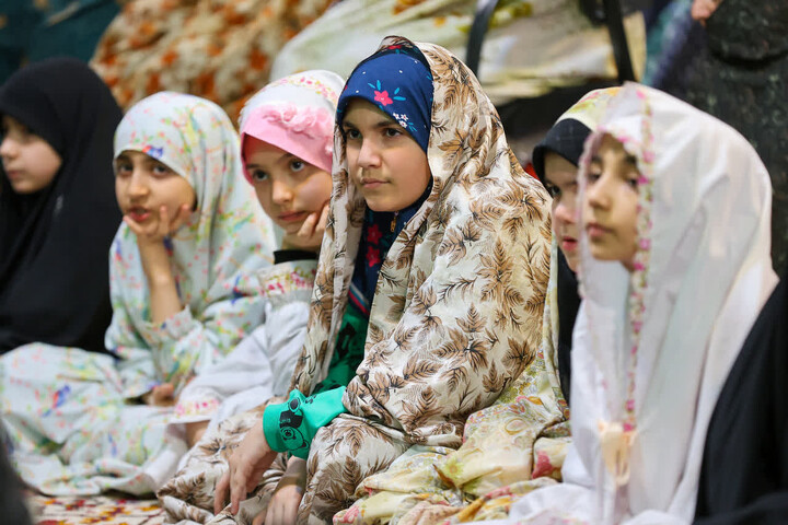 تصاویر/ حضور امام جمعه تبریز در معتکفین تبریزی