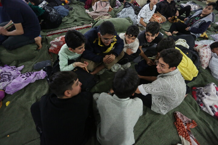 تصاویر / بزرگترین اعتکاف دهه نودی ها در مسجد سید اصفهان