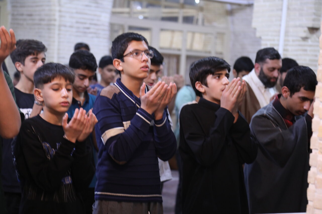 اعتکاف «راهیان ملکوت ۳» در مدرسه علمیه محمودیه برگزار شد+عکس