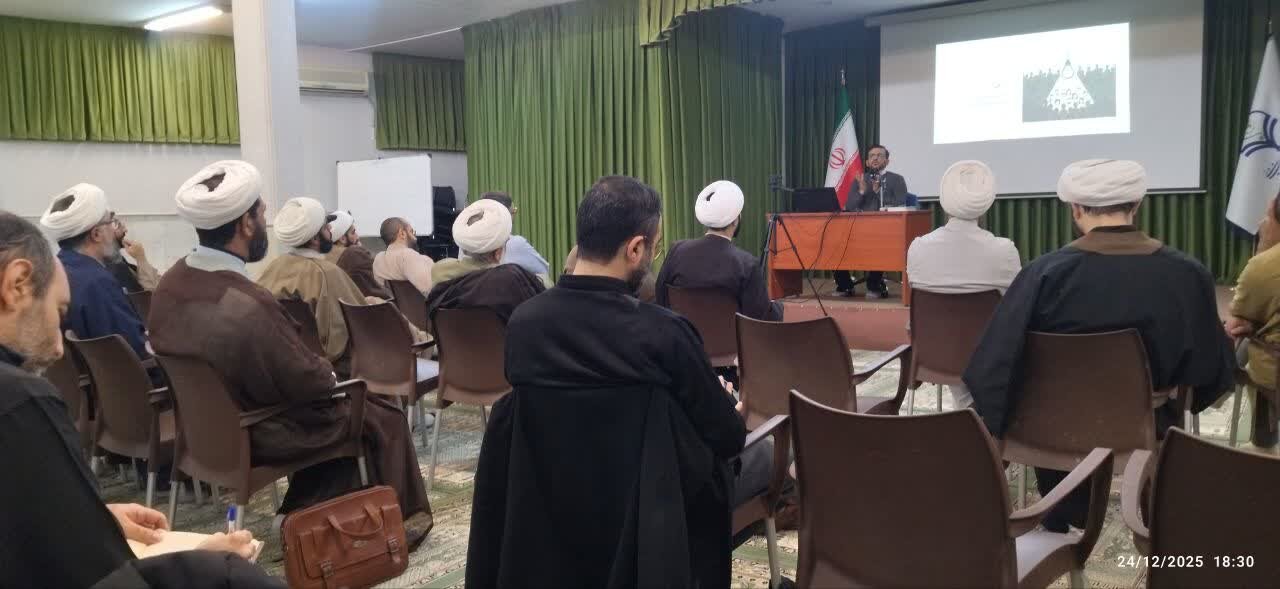 «حضور مؤثر طلاب در فضای مجازی» بررسی شد