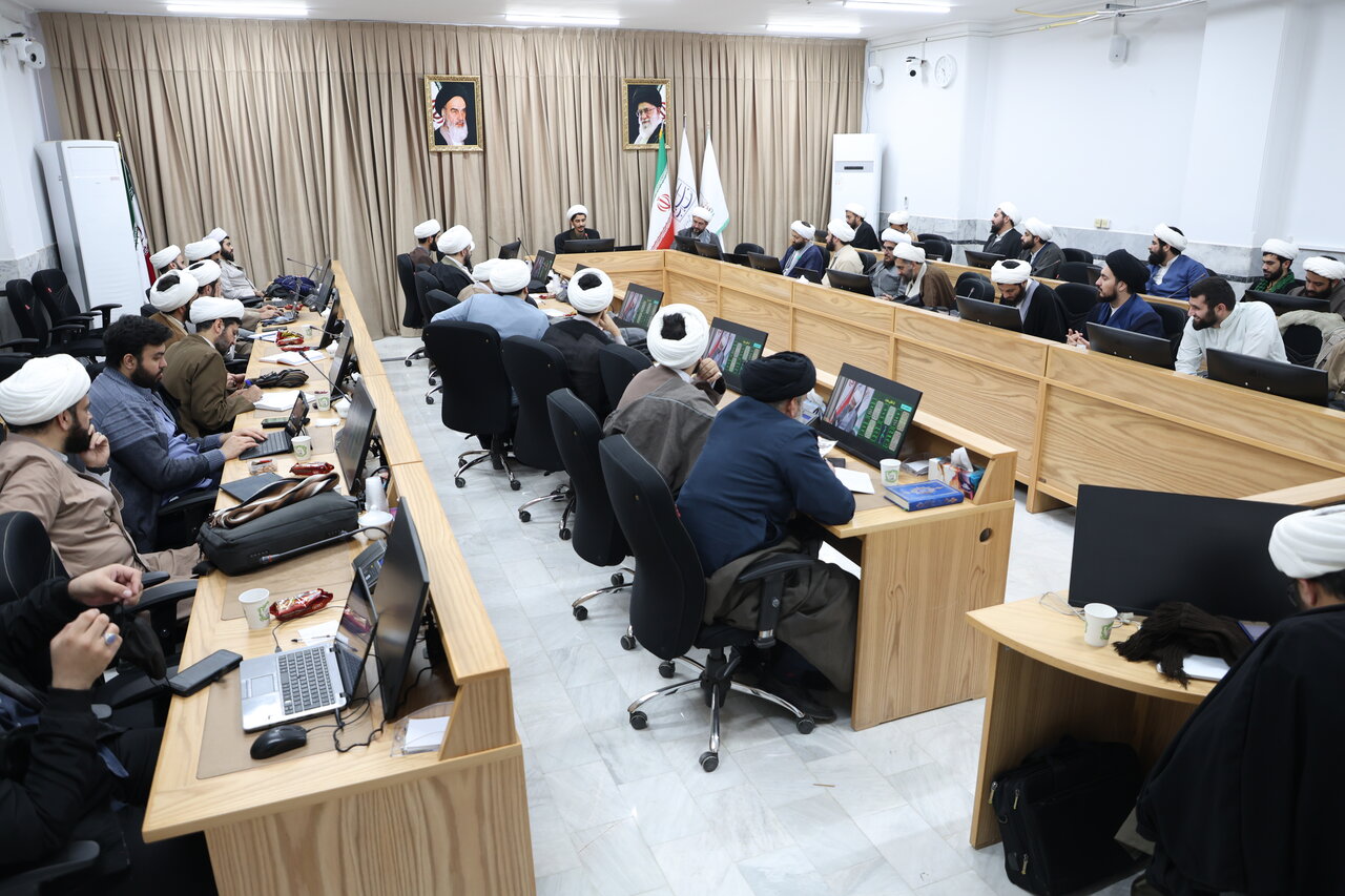 افتتاح دوره تربیت مدرس اندیشه‌های رهبر معظم انقلاب