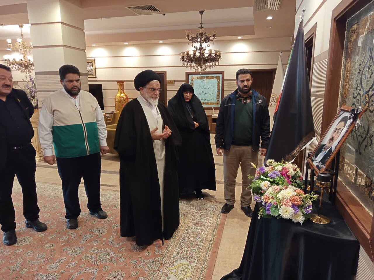 بازدید امام جمعه نطنز از آشپزخانه پخت غذای اعتکاف +تصاویر