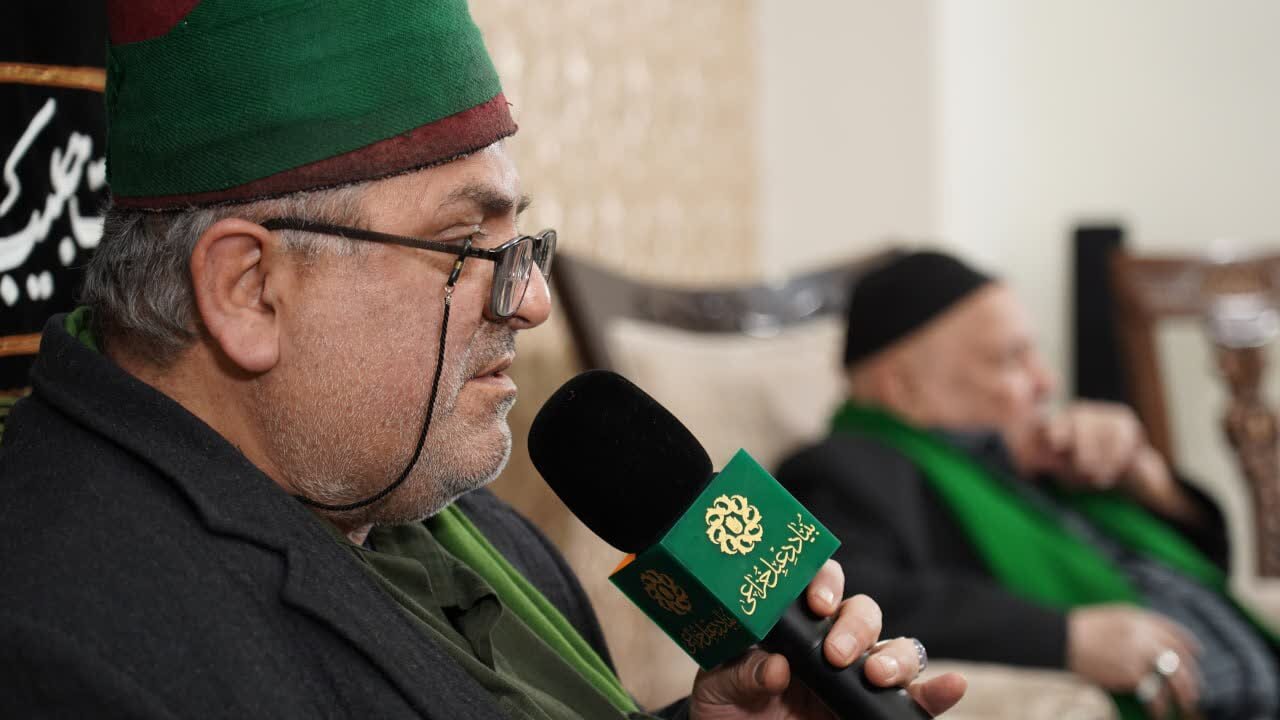 جلسه هیئت حبیب ‌ابن ‌مظاهر در منزل ذاکر پیشکسوت اهل‌بیت(ع) برگزار شد+تصاویر