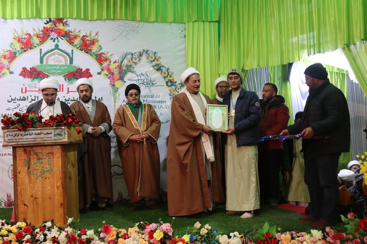 برگزاری محفل باشکوه جشن میلاد مولود کعبه در کارگل هند