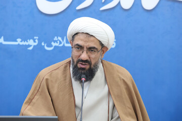 برنامه‌های دهه فجر با نگاه نو و تبیین آرمان‌های انقلاب اجرا شود