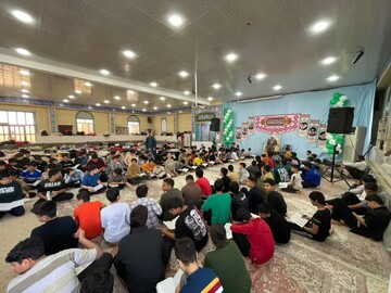 تصاویر/ اعتکاف دانش آموزی در مدرسه علمیه برازجان