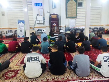 تصاویر/ حضور امام جمعه هشترود در جمع معتکفین شهرستان هشترود