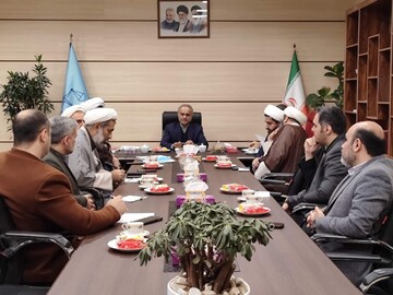 صیانت و تقویت حوزه‌های علمیه یک مسئله راهبردی است