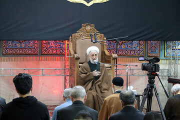 رهبر معظم انقلاب ستون خیمه امنیت کشور هستند