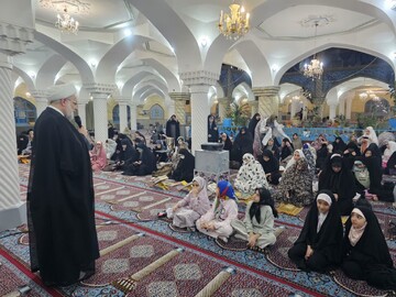 تصاویر/ حضور نماینده ولی‌فقیه در  کردستان در جمع معتکفین مسجد جامع شهرستان سنندج