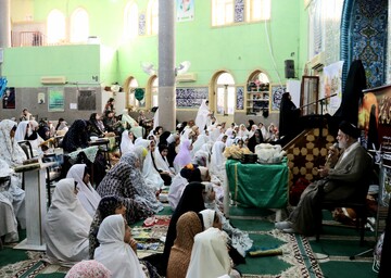 دشمن در جنگ نرم به دنبال تصرف ذهن و باور جوانان است