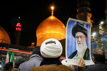 تصاویر/ خروش مردم قم علیه اغتشاشگران