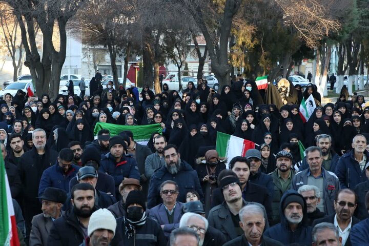 تصاویر/اجتماع مردم بروجرد در محکومیت اغتشاشگران