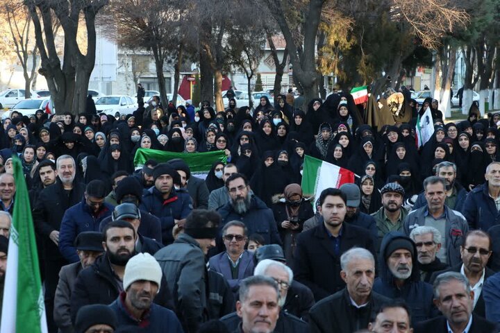 تصاویر/اجتماع مردم بروجرد در محکومیت اغتشاشگران