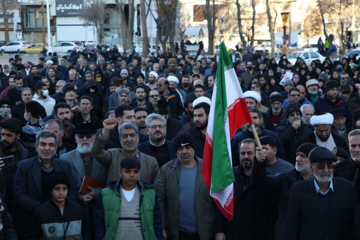 تصاویر/اجتماع مردم بروجرد در محکومیت اغتشاشگران