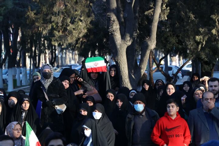 تصاویر/اجتماع مردم بروجرد در محکومیت اغتشاشگران