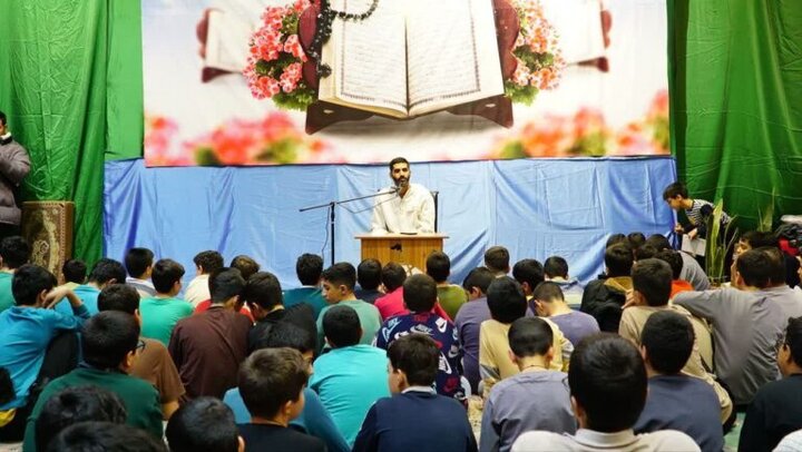 تصاویر/ آیین اعتکاف در مسجد امام حسین(ع) مجیدیه شمالی