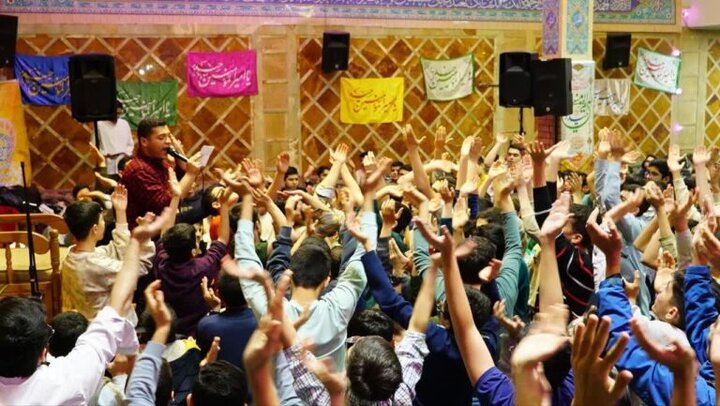 تصاویر/ آیین اعتکاف در مسجد امام حسین(ع) مجیدیه شمالی