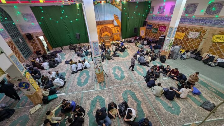 تصاویر/ آیین اعتکاف در مسجد امام حسین(ع) مجیدیه شمالی