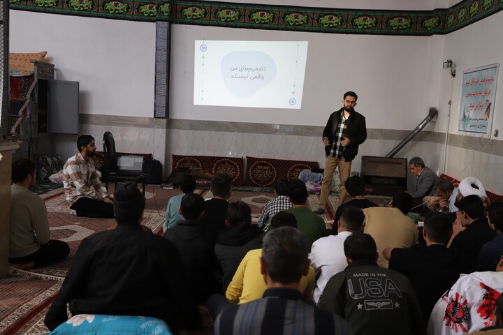 تصاویر / کارگاه سواد رسانه‌ای و هوش مصنوعی در لیلان