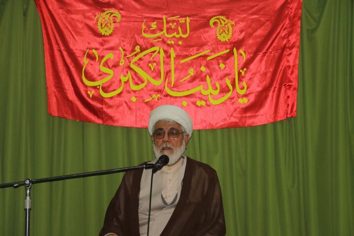 تصاویر/ مراسم وفات حضرت زینب (س) در میان معتکفین مسجد امام حسن (ع) کامیاران