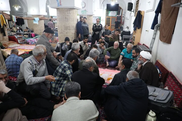 تصاویر/ معتکفین مسجد جامع سمنان