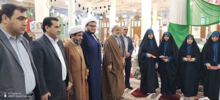 اعتکاف در برازجان از قاب لنز دوربین