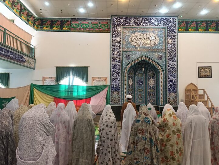 تصاویر/حضور مبلغین مدرسه علمیه مهدیه خنداب در جمع معتکفین