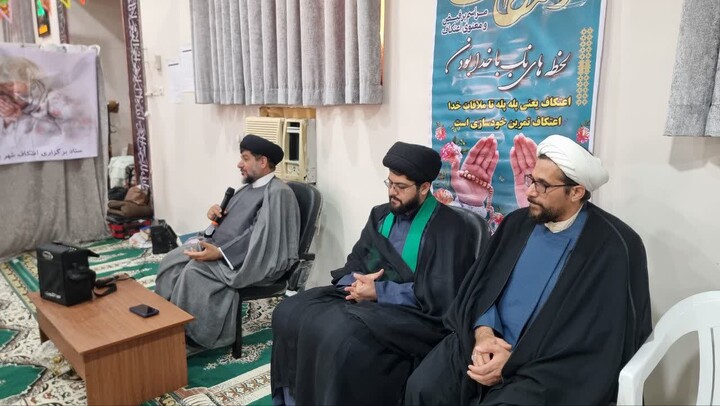 تصاویر/ آیین معنوی اعتکاف در گناوه